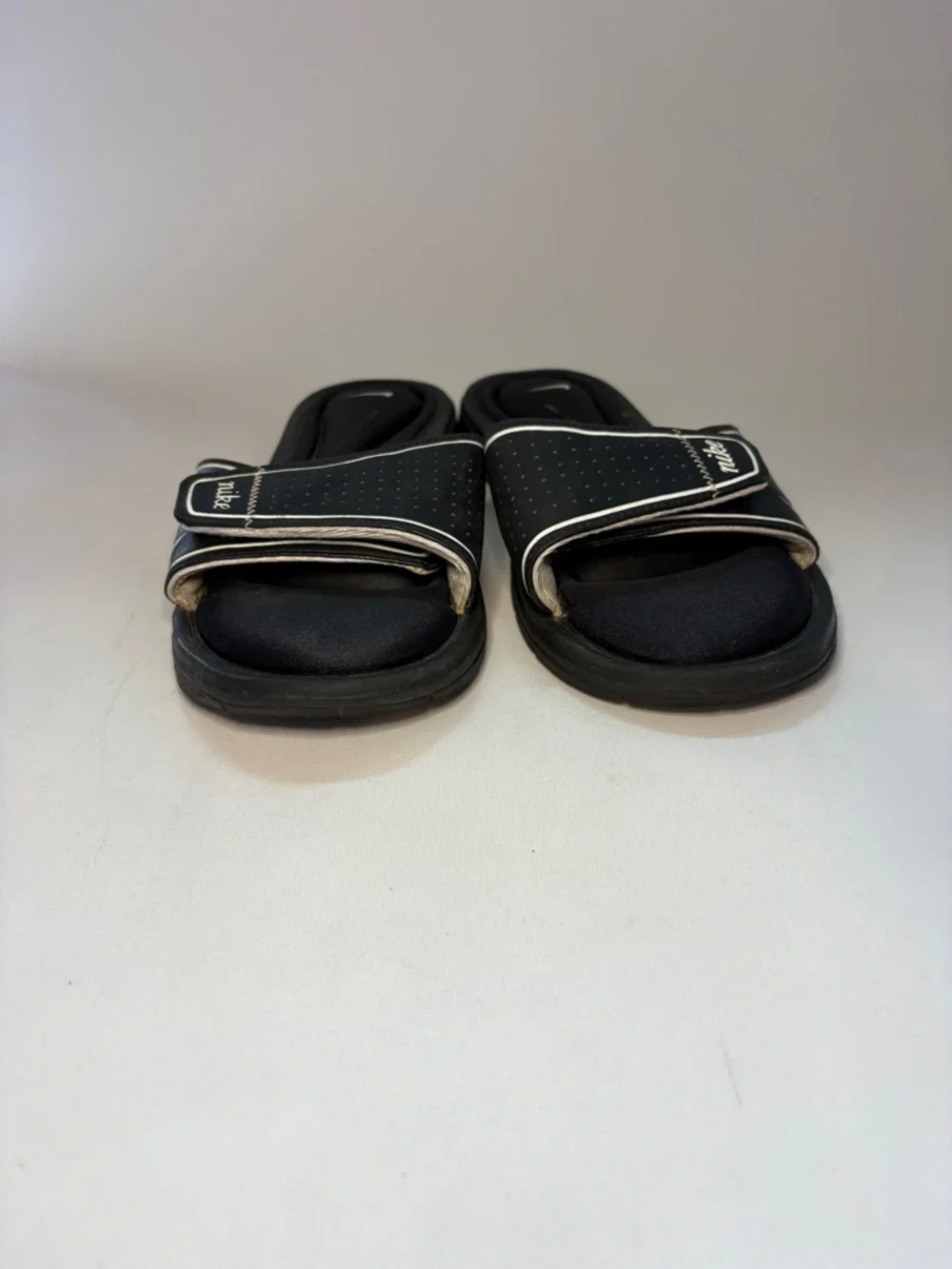 Nike Women's Comfort Footbed Slide Sandals Size 9 - Picture 2 of 7